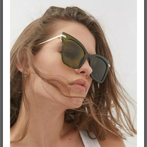 Combination Cat Eye Sunglasses **NEW**